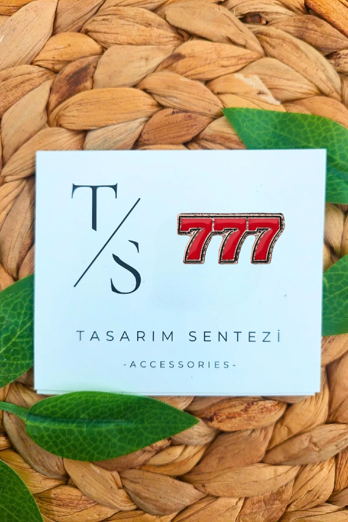 Rozet Metal 777 Manifest Sans Bereket Numeroloji 
