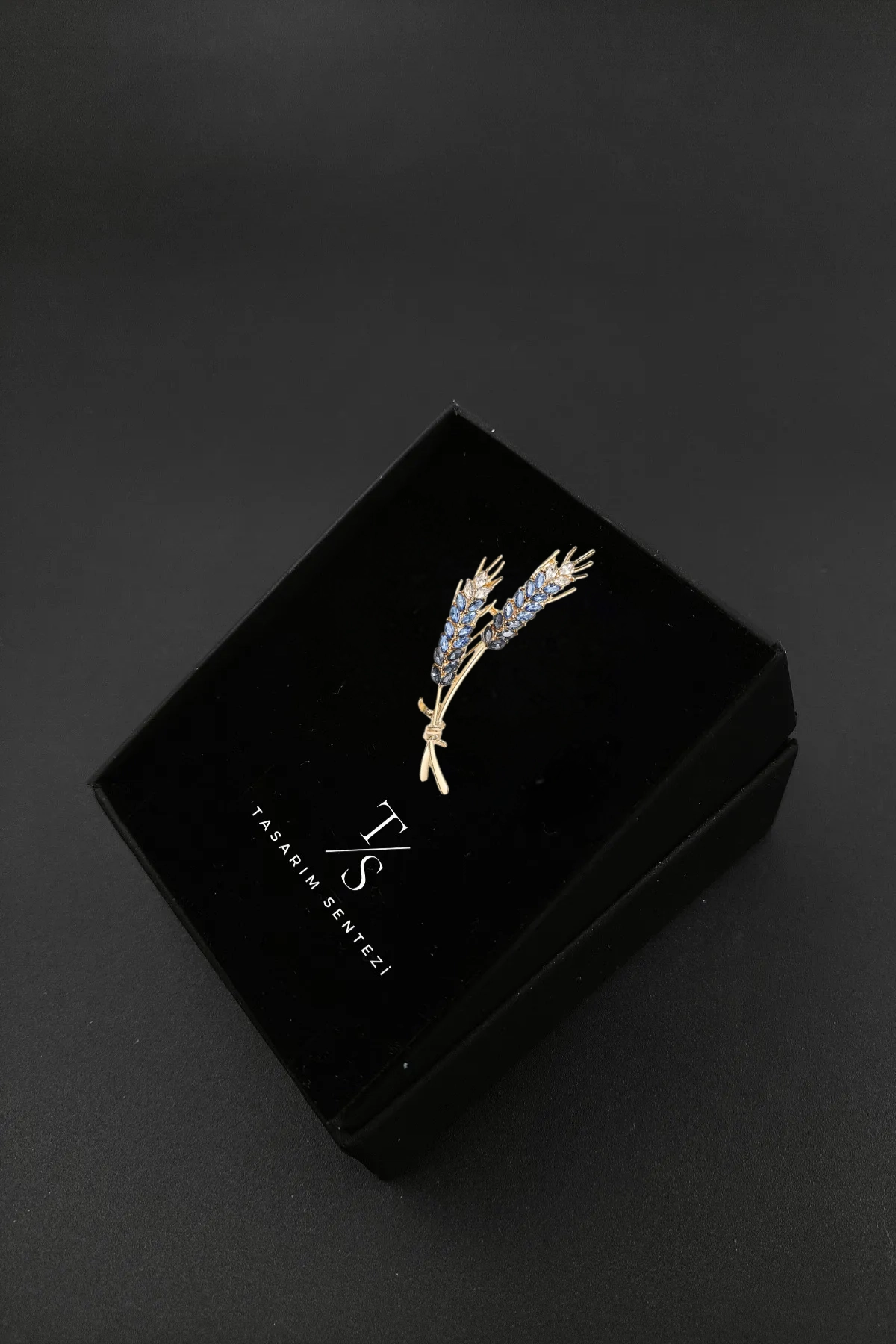 Brooch Metal Spike Wheat Blue Stone