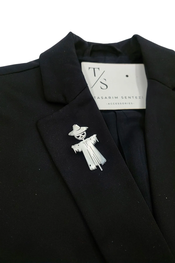 Brooch Steel Railing Scarecrow Silver