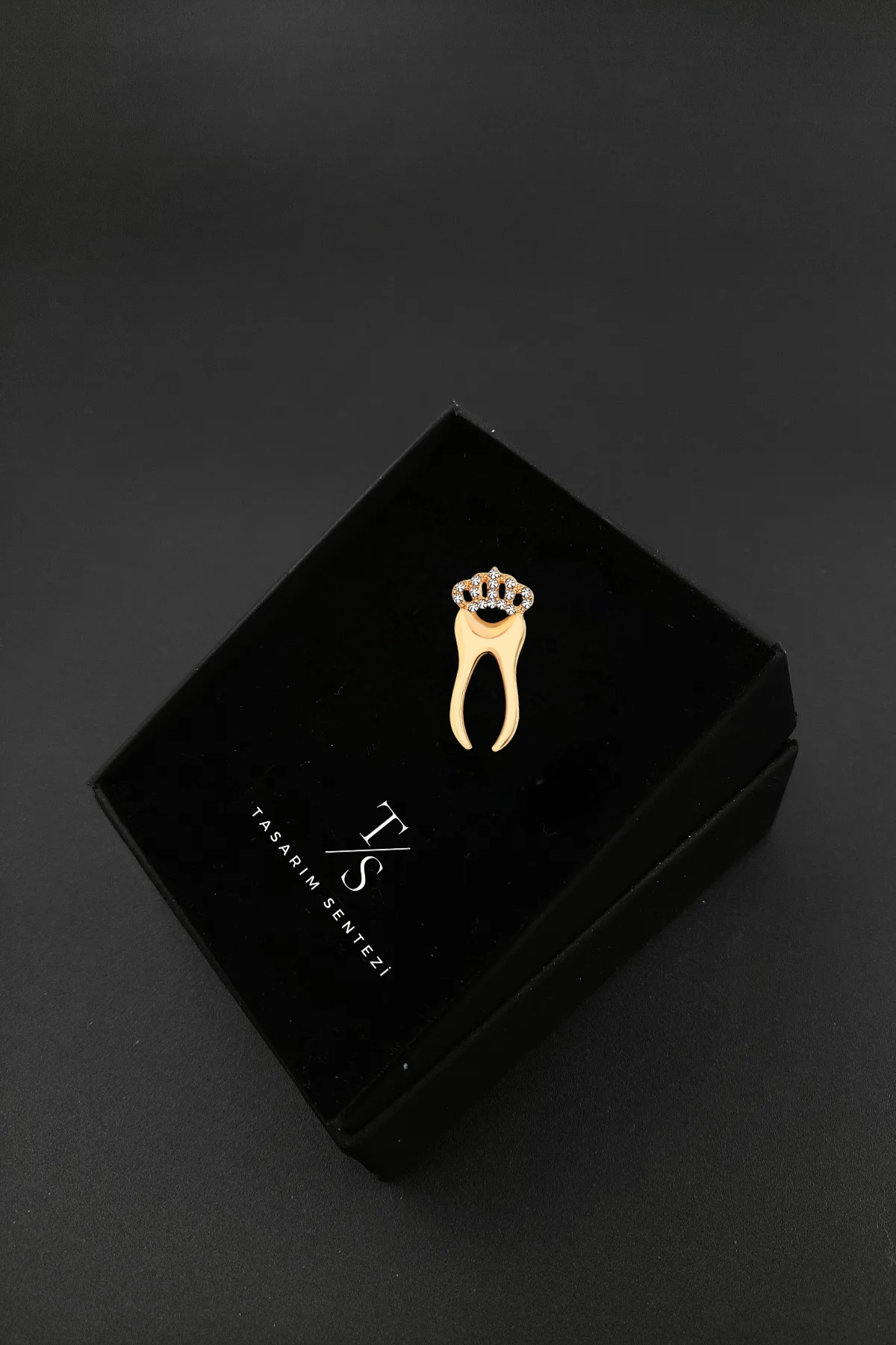 Rozet Metal Diş Doktoru Dent Klinik Hekim Taşlı Gold