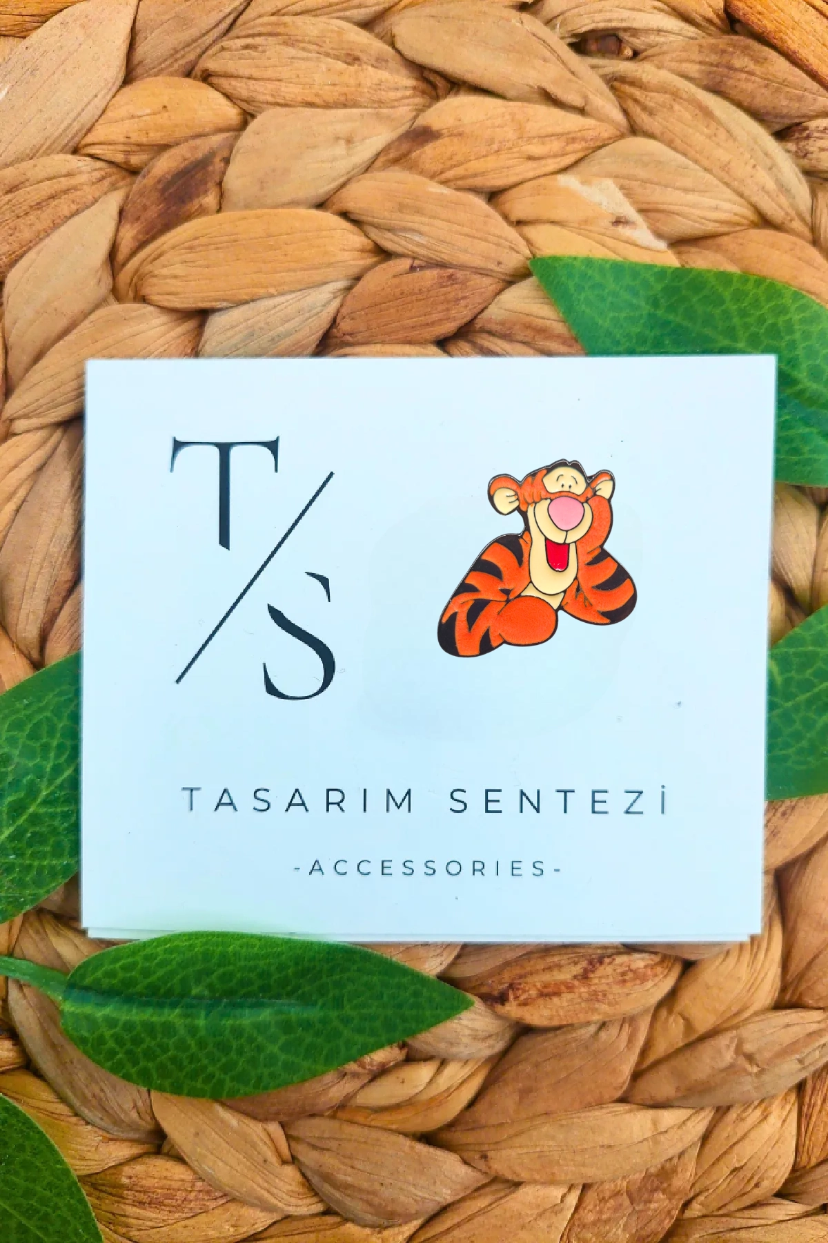 Badge Metal Tiger Tigger Winnie The Pooh