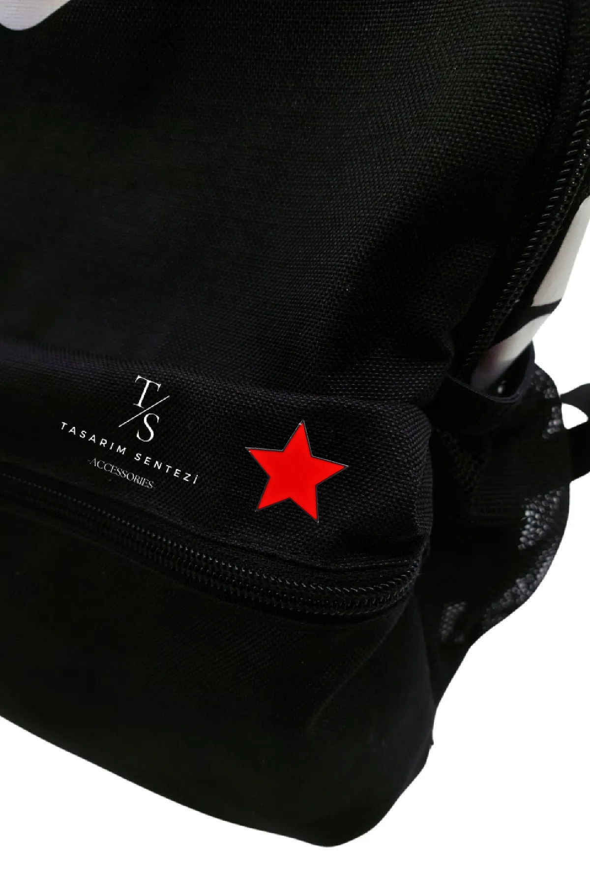 Red Star Metal Badge