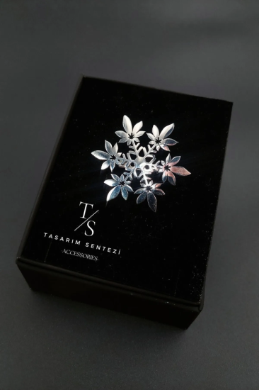 Broş Çelik Kar Tanesi Silver