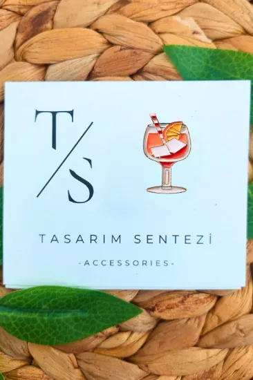 Rozet Metal  Kokteyl Bardağı Barista Barmaid