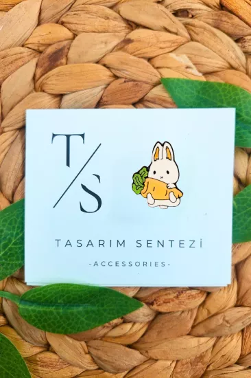Rozet Metal Sevimli Havuclu Tavsan