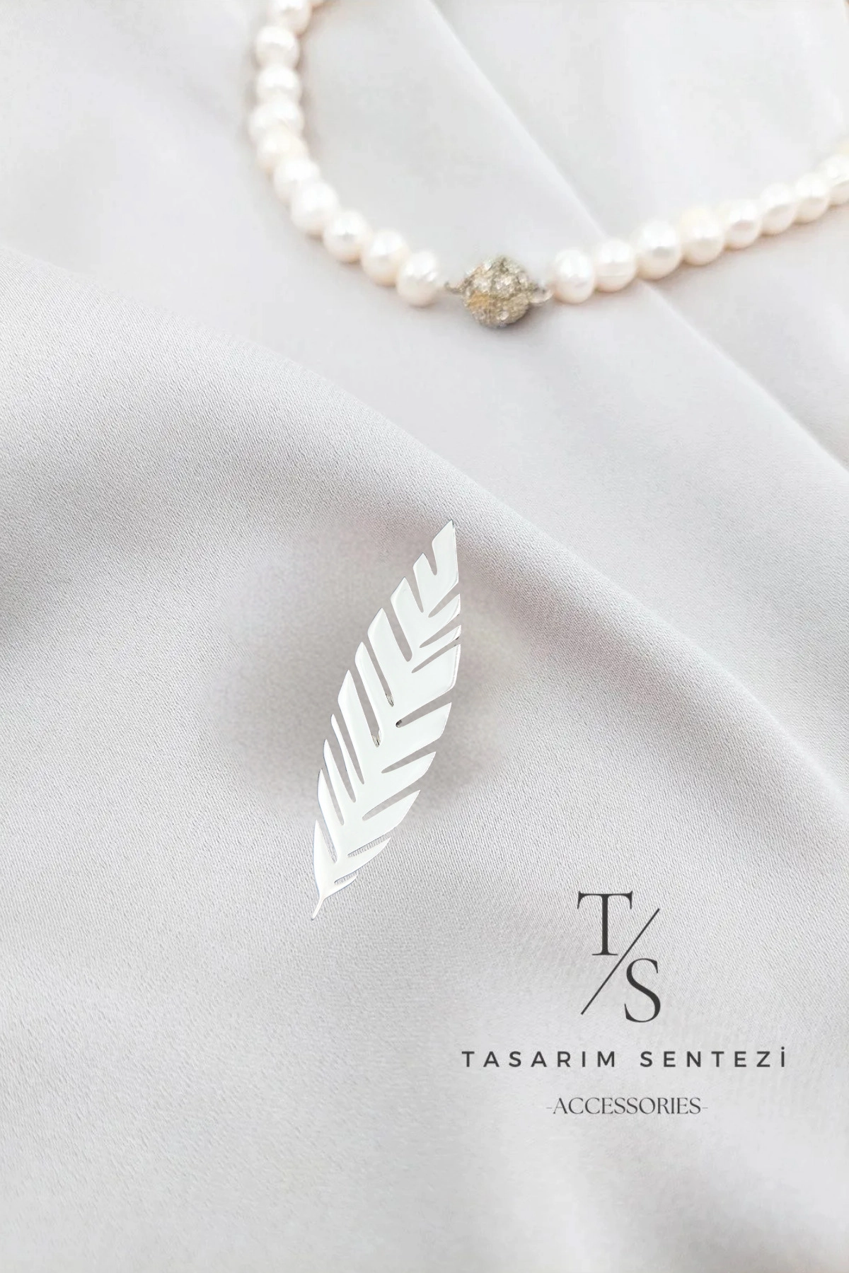 Broş Çelik Tüy Yaprak Çiçek Silver