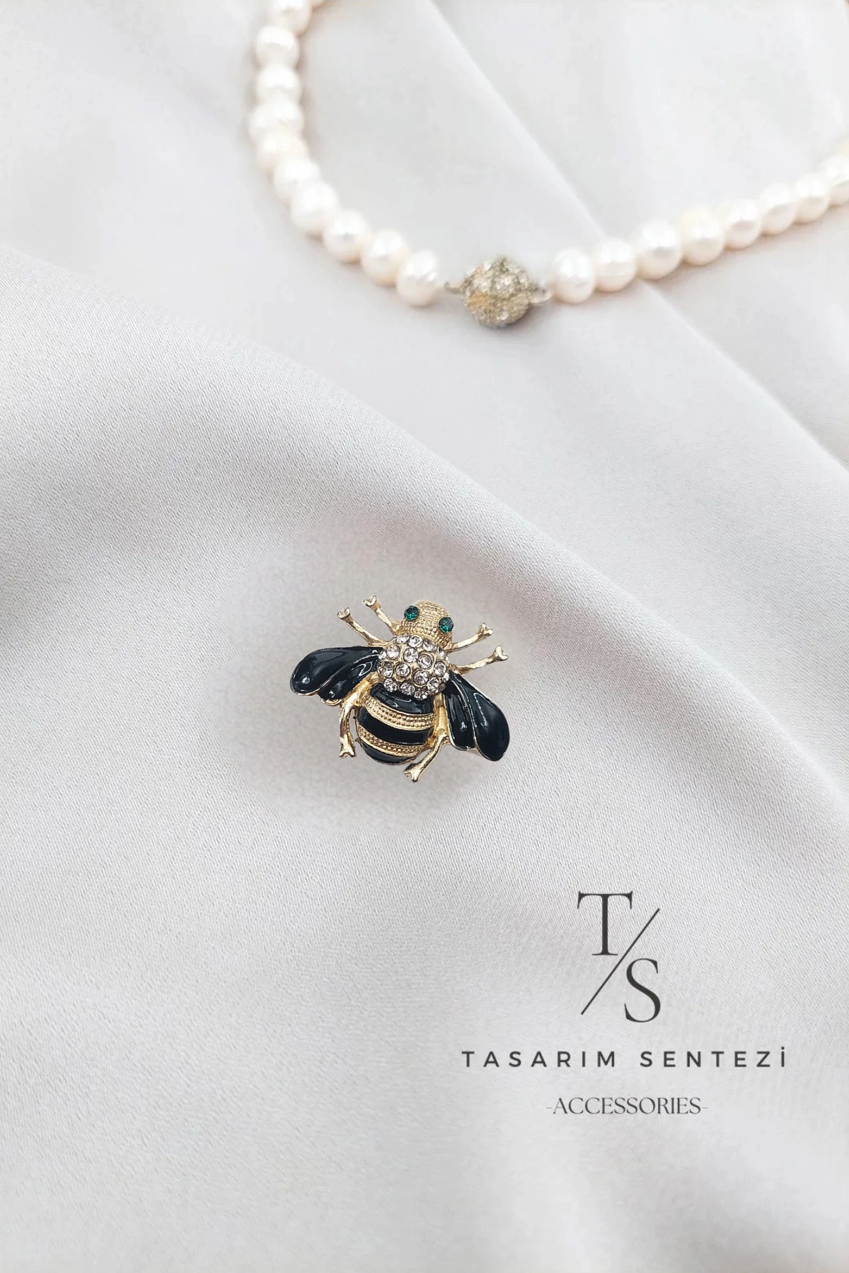 Brooch Metal Black Bee with Stone Animal Bee
