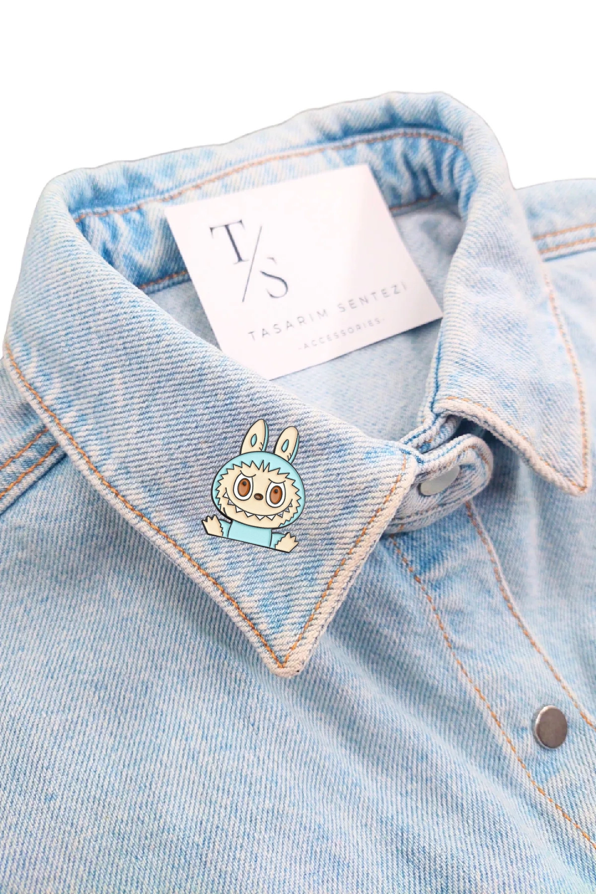 Badge Metal Labubu Blue Toy Doll