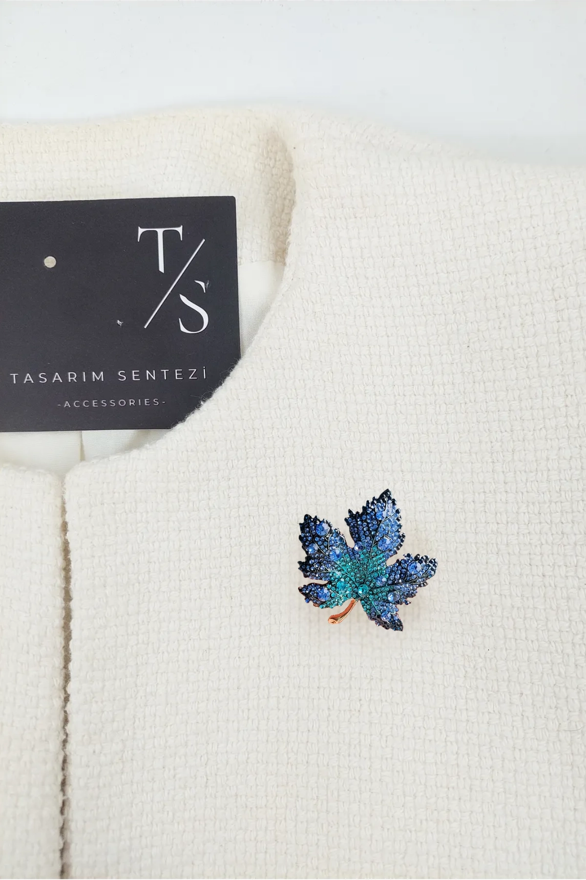 Brooch Metal Leaf Stone Blue