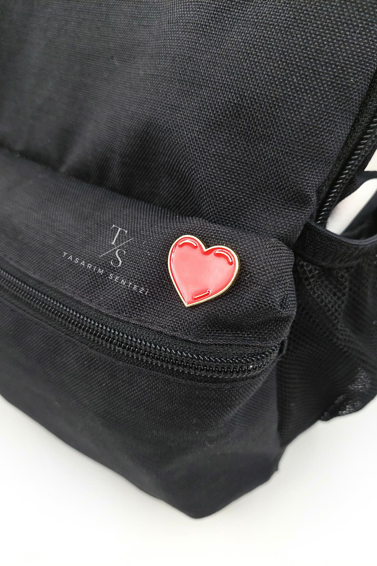 Rosette Metal Heart Love Love Emoji Rosette