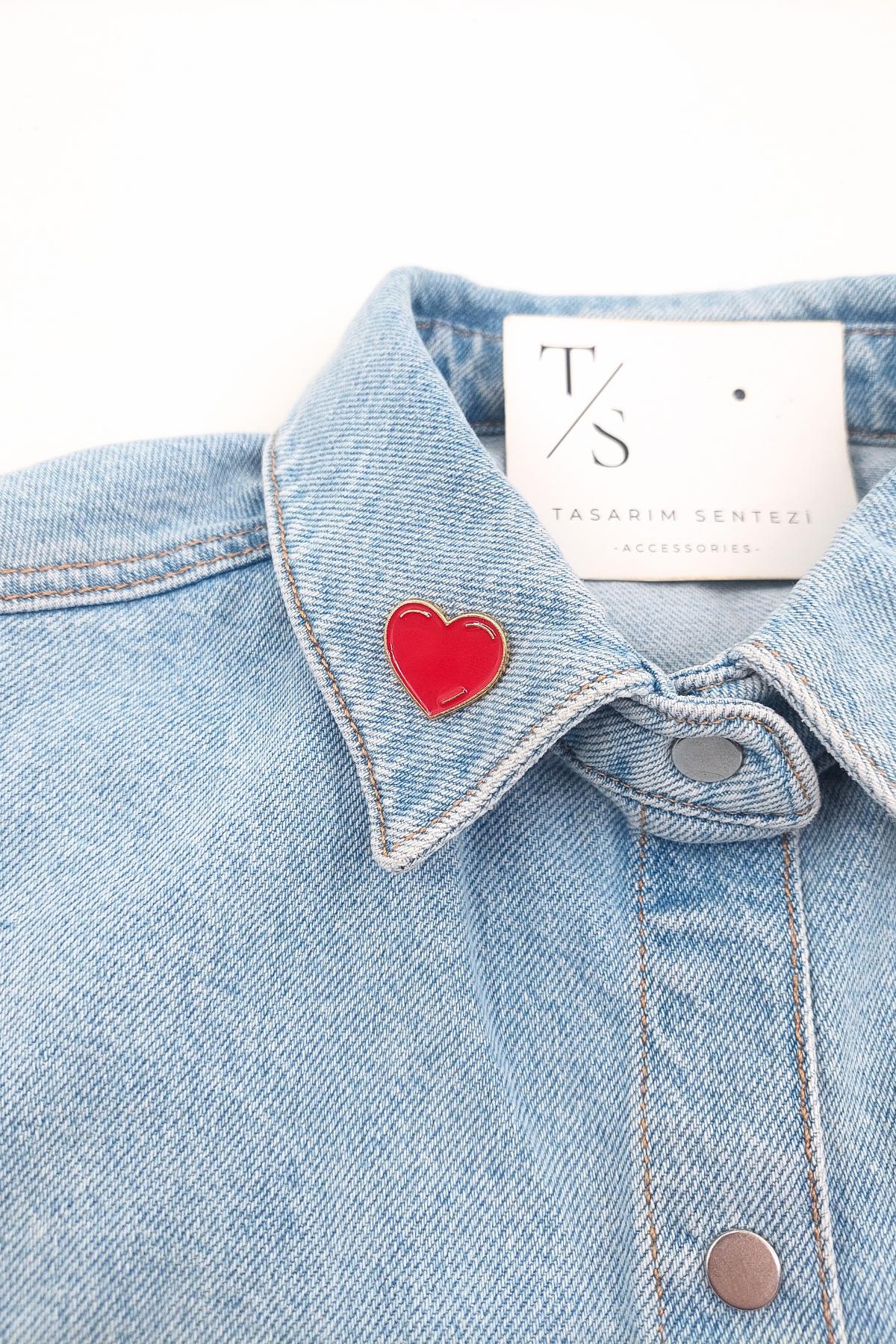 Rosette Metal Heart Love Love Emoji Rosette