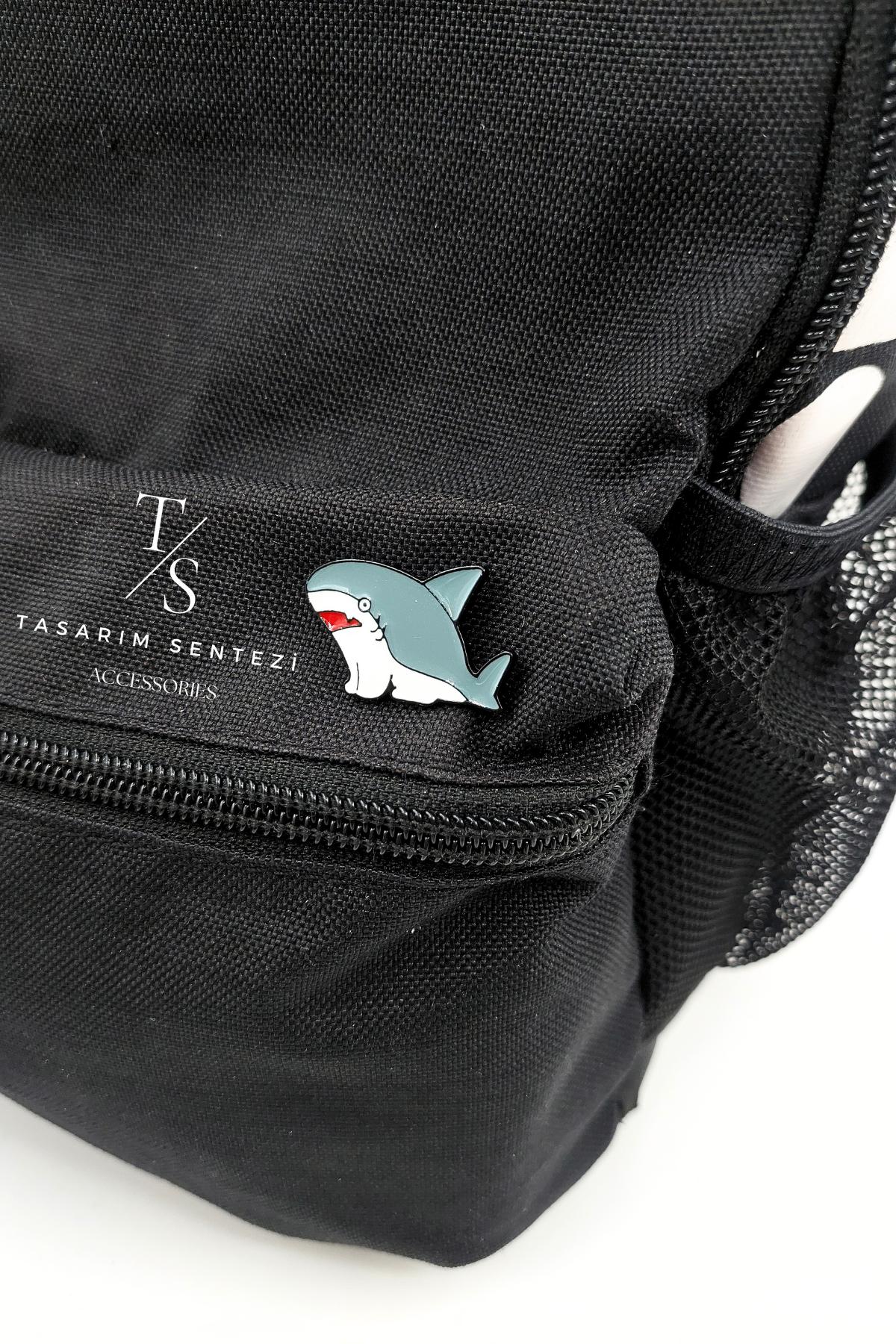 Rozet Metal Köpek Balığı Shark Jaws
