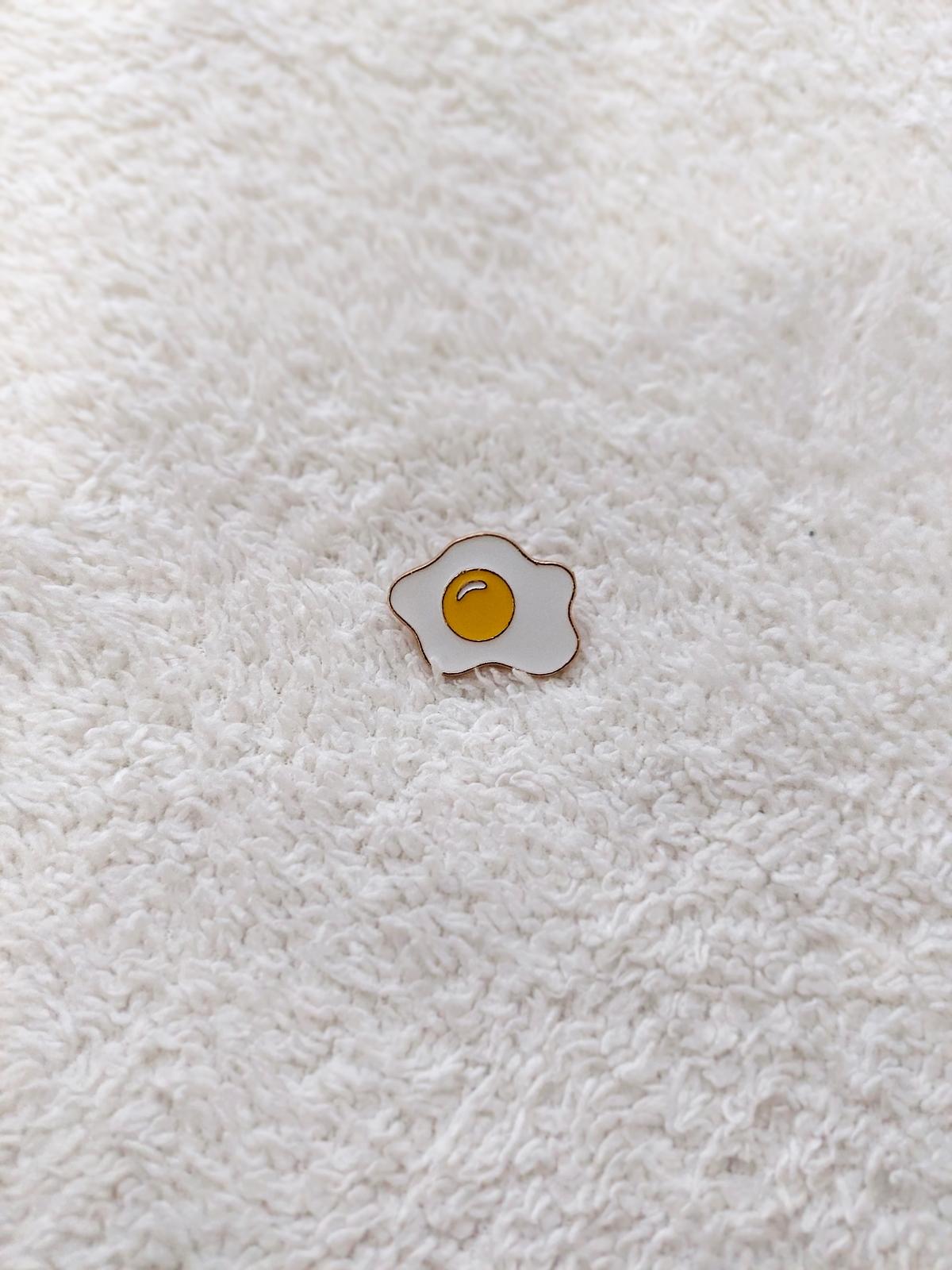 Rozet Metal Yumurta Egg