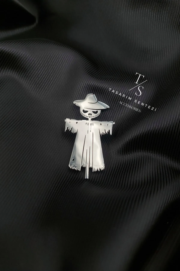 Brooch Steel Railing Scarecrow Silver