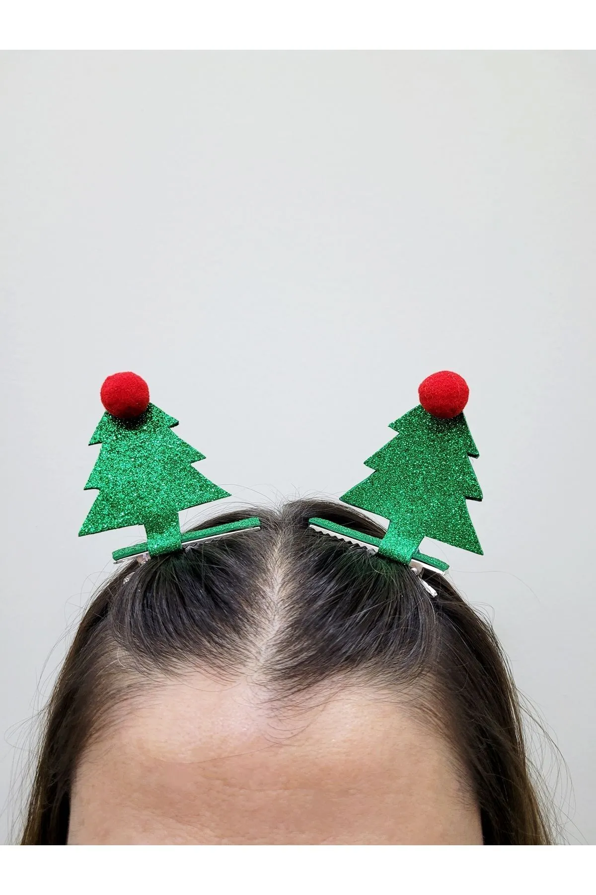 2-Pack Pine Tree Buckle Red Pompom
