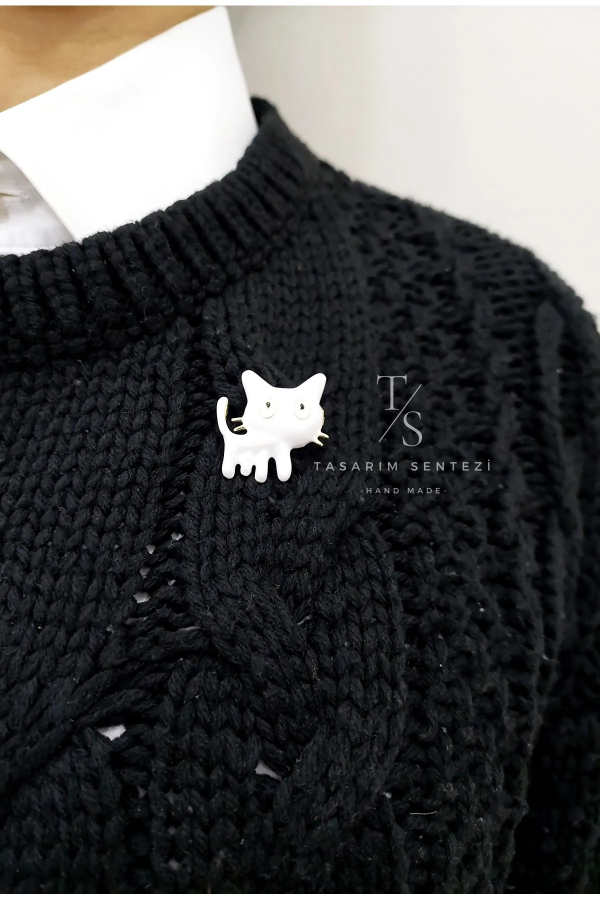 Brooch Metal White Cat